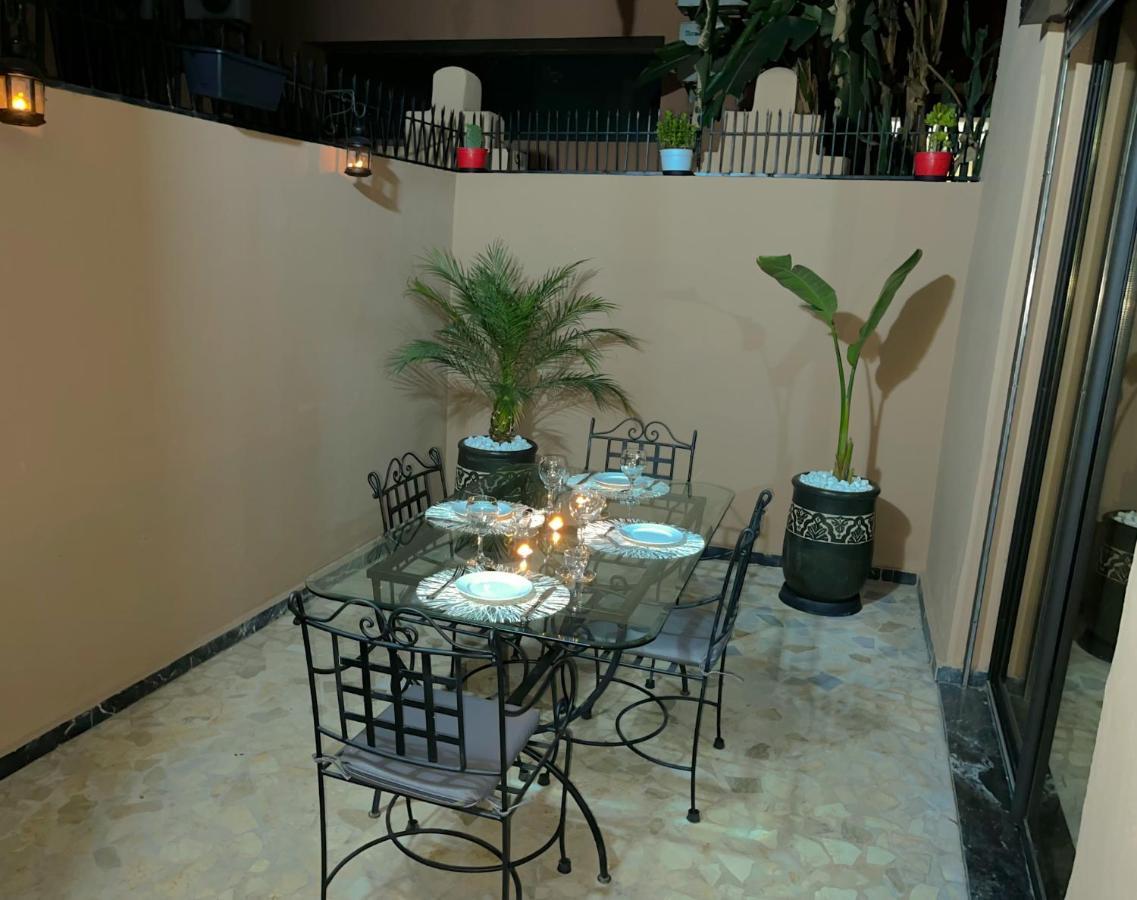 Appartement En Duplex Avec 3 Chambres Haut Standing Gueliz Marrakech มาร์ราเกช ภายนอก รูปภาพ
